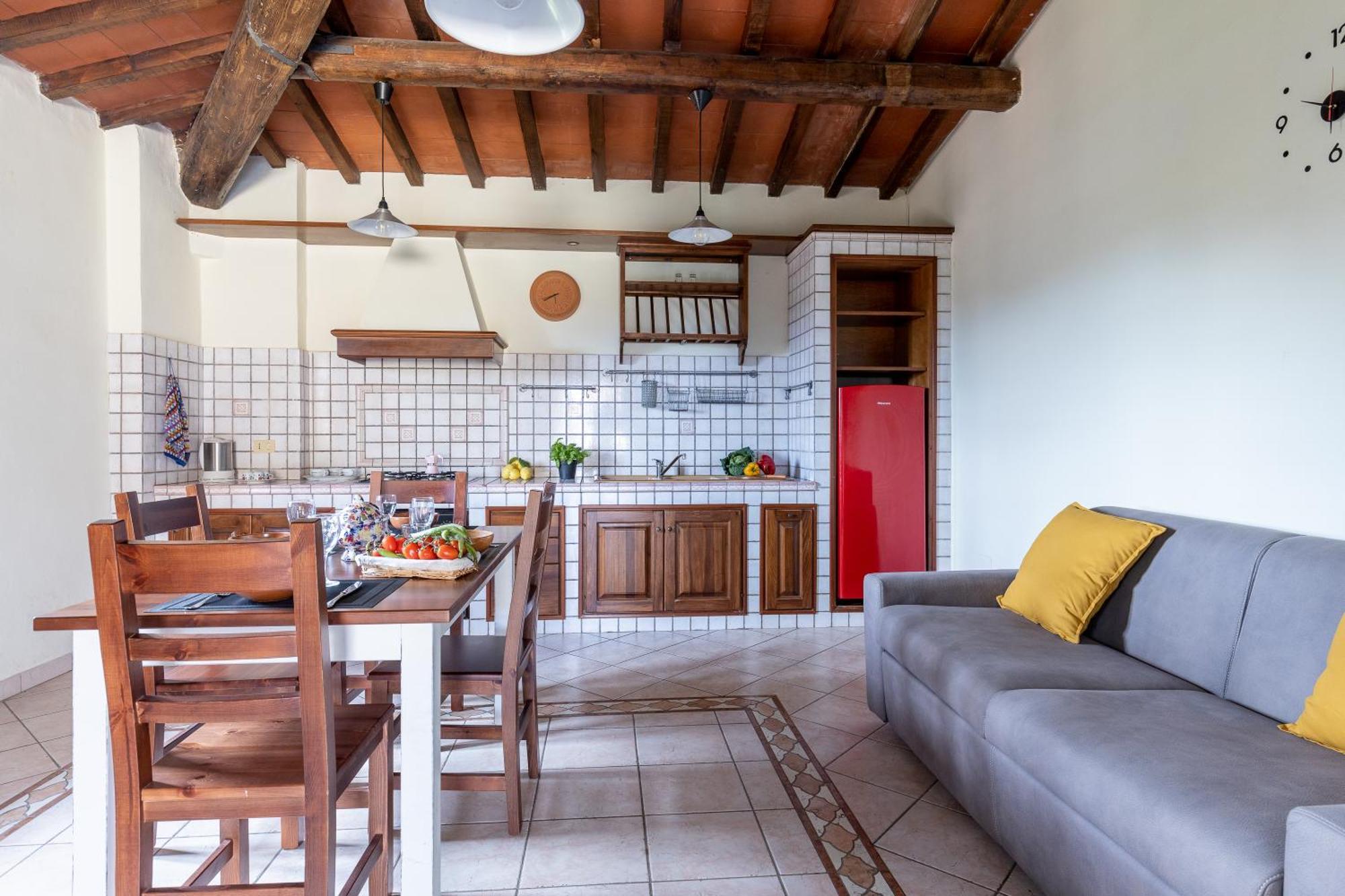 Residence Montevecchio Montopoli in Val d'Arno Luaran gambar