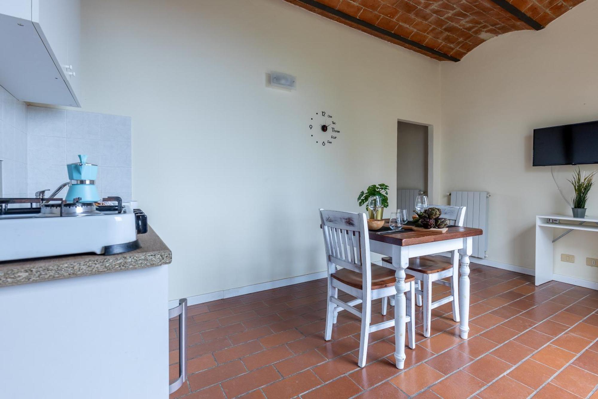 Residence Montevecchio Montopoli in Val d'Arno Luaran gambar